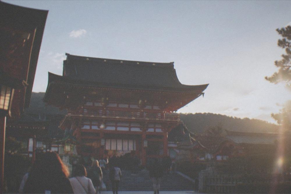 The main shrine halls at the base of the mountain seen from the Romon gate